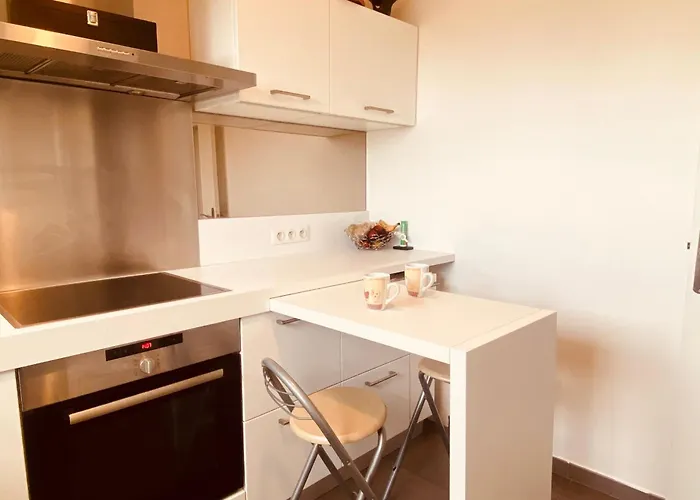 Bright And Unoverlooked Apartment
