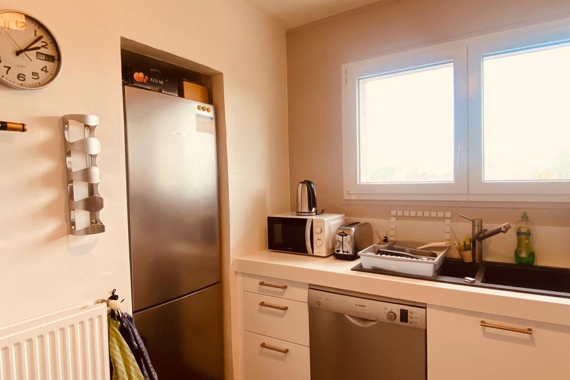Apartment Bright And Unoverlooked